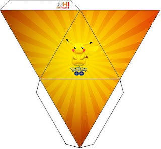 Caja con forma de pirámide de Pikachu.