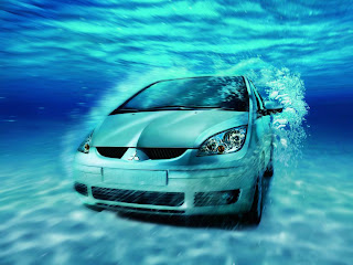 car underwater sea wallpaper