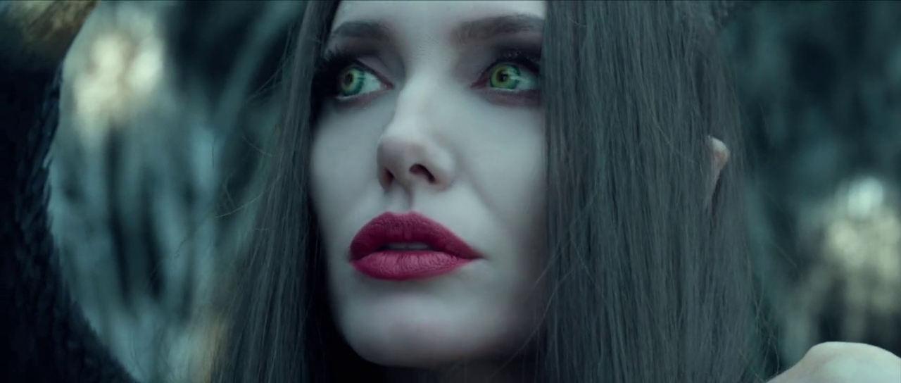 Download Maleficent: Mistress of Evil (2019) Dual Audio Hindi-English 480p, 720p & 1080p BluRay ESubs