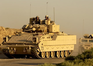 M2 Bradley Fighting Vehicle - Kendaraan Tempur Infanteri