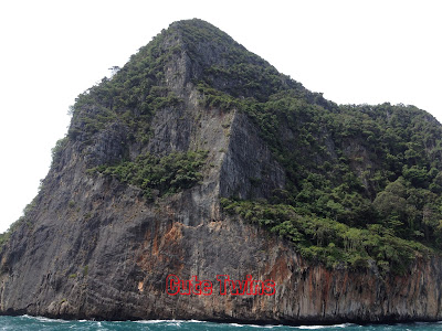 Maya Bay, tempat syuting film Beach