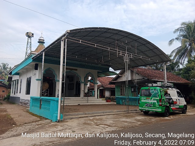 Bersih Bersih Masjid Baitul Muttaqin, dsn Kalijoso, ds Kalijoso, Secang, Magelang