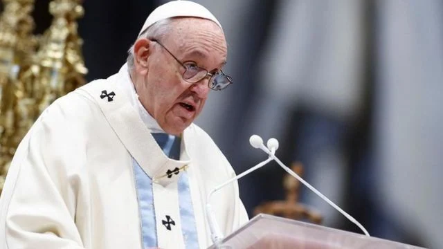 El papa Francisco advierte sobre los peligros de las redes sociales ante el fomento del odio y división