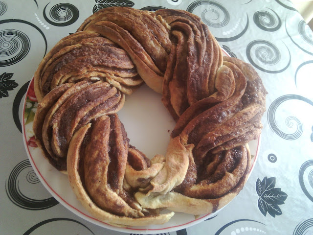 بريوش على شكل ظفيرة