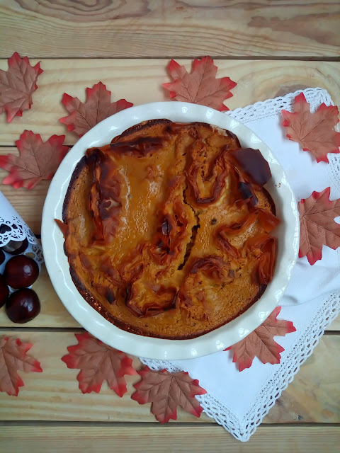 Pumpkin spice ruffled milk pie. Tarta de calabaza especiada y masa filo. Canela, especias, postre, merienda, fácil, rápido, otoño, con horno. Cuca