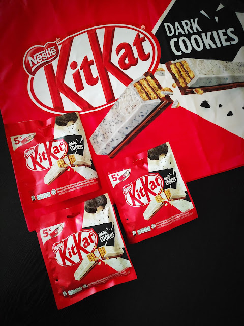 Have an Uplifting KITKAT Break with the New Limited-Edition KITKAT Dark Cookies