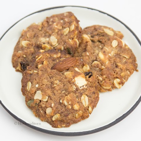 White Chocolate Muesli Cookies