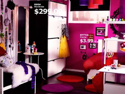 Dorm Room Bedding  Girls on The Pink Girls Dorm Room From Ikea