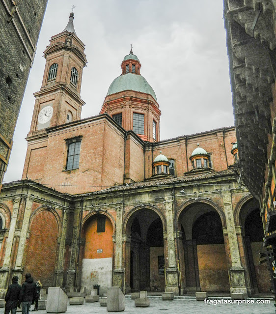 igreja de São Bartolomeu e São Caetano em Bolonha