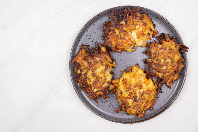 Grated Potatoes and Carrots Fritters
