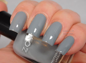 Zoya August