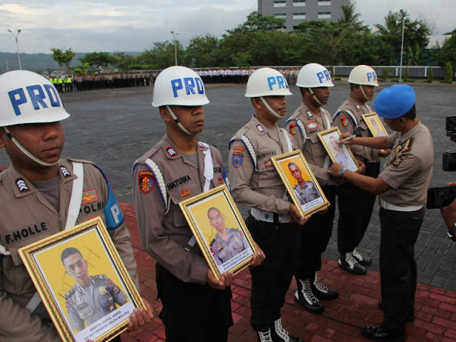 Royke Lumowa Pecat 9 Oknum Anggota Polda Maluku