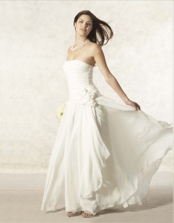 Jessica Mcclintock Wedding Dresses on Jessica Mcclintock Made Full Use Of These Elements On Bridal Dresses