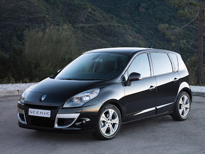 Renault Scenic 2010 - Front Side