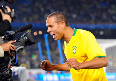 World Cup 2010 Luis Fabiano Soccer Wallpaper