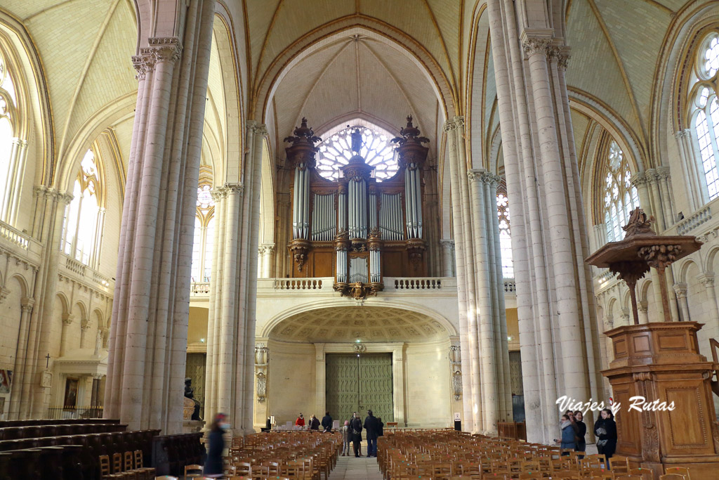 Catedral de San Pedro, Poitiers