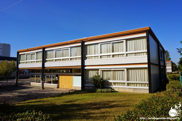 Meaux - Ecoles et logements de fonction, Compayre, Condorcet, Binet, Alain  Grand Ensemble de Beauval, ZUP.  Architectes: Marcel Lods, Henri Beauclair, Paul Depondt  GEAI (Groupement d'études pour une architecture industrialisée)  Construction: 1967 - 1970