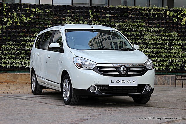 Renault Launched Their New MPV Lodgy 