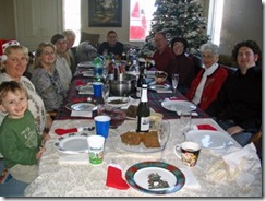 christmas-family-dinner-tab