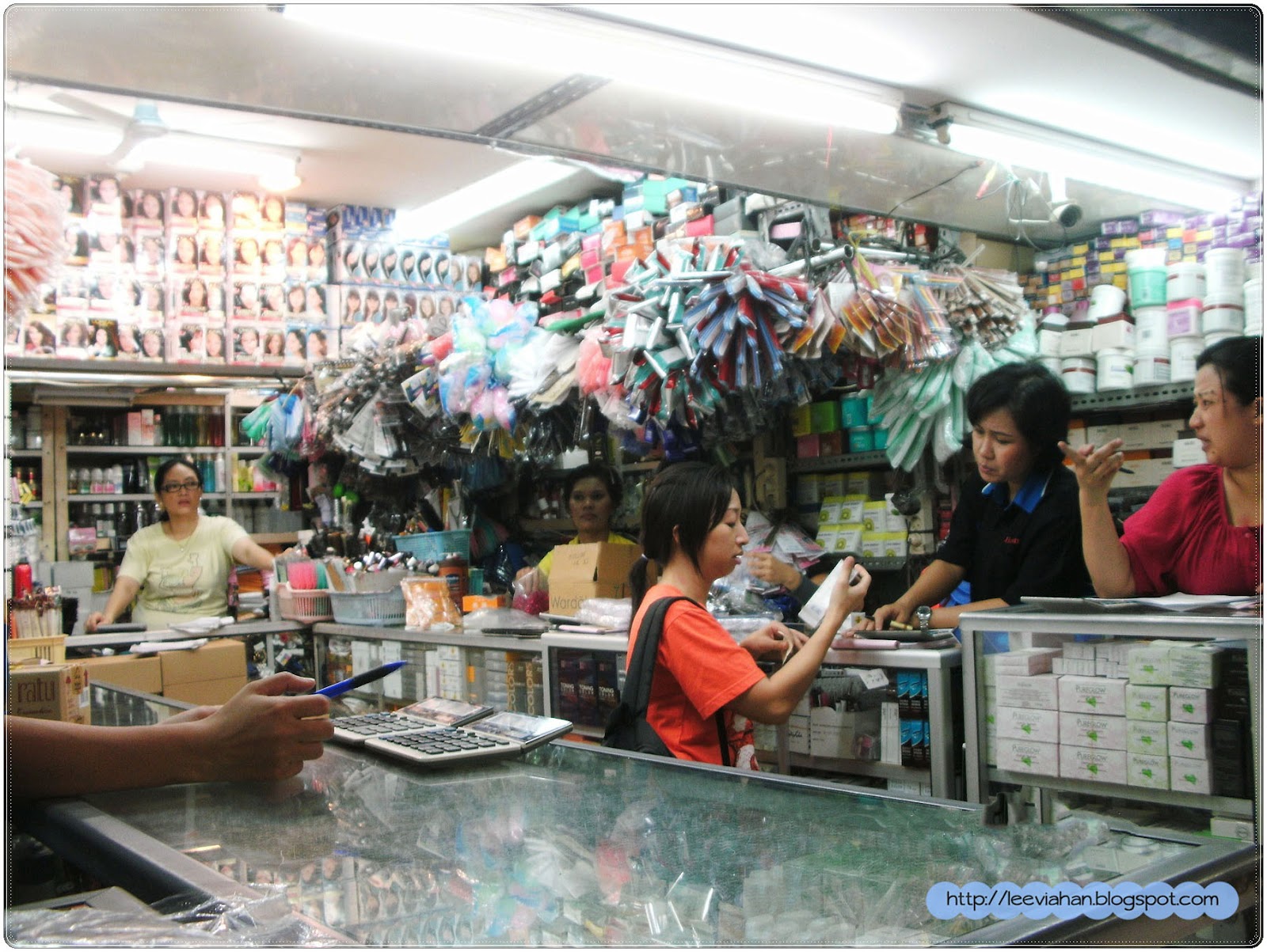 Alamat Toko  Kosmetik Di Pasar  Baru  Bandung Jual 