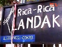 Sate dan rica-rica Landak - UnikBaca.Blogspot.com