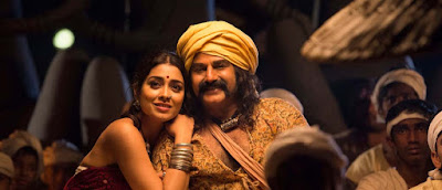 Balakrishna and Sriya New Still from Gautamiputra Satakarni Movie