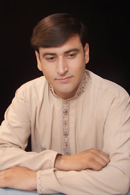 Pashto singer mushraf banghash pictures wallpapers