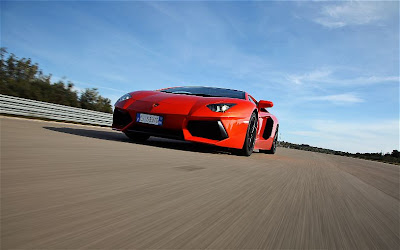 2012 Lamborghini Aventador LP 700-4