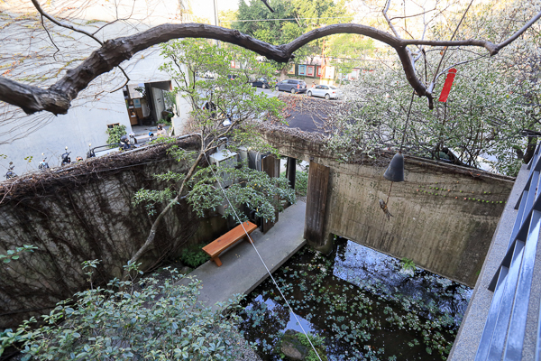 台中大里IBS菩薩寺清水模綠建築，隱身都市的寺廟|維摩舍|半畝塘