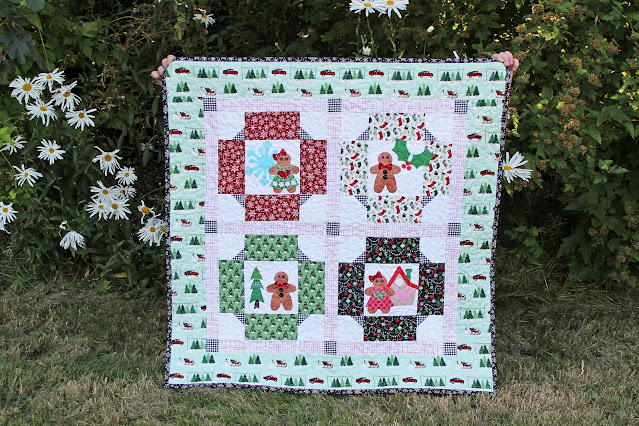 A Bit of Scrap Stuff Blog #ABitofscrapstuff #AccuQuilt #ChristmasQuilt #FreeQuiltPattern #RileyBlakeDesigns