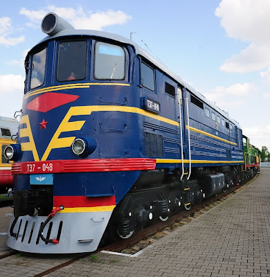 rails locomotive