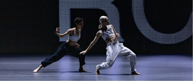 When fashion and choreography meet artificial intelligence