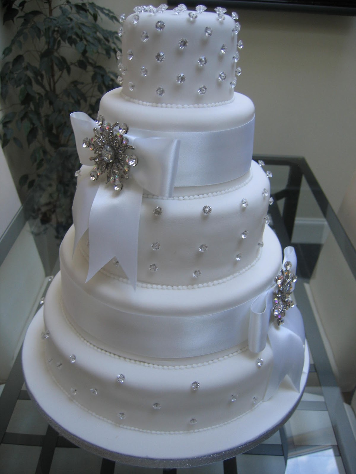Wedding Cake Inspiration | The Invitation Boutique
