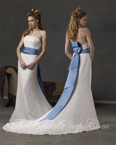Elegant White Wedding  Dress  Designs With Ribbon  Decoration 
