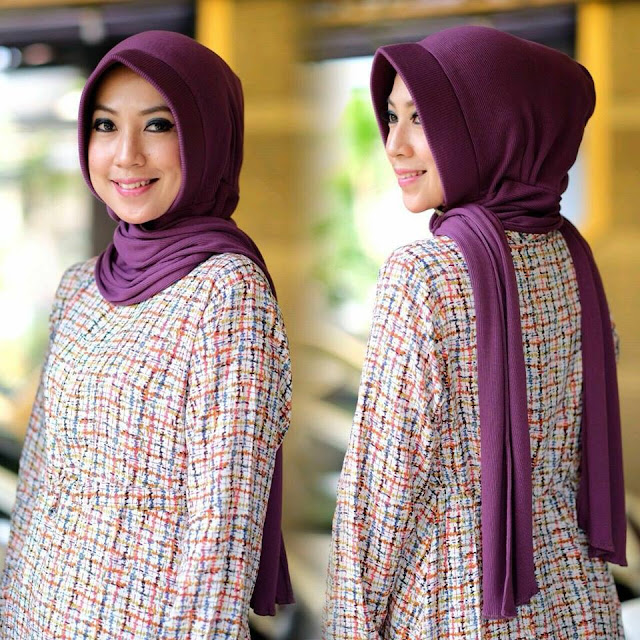 Jilbab instant langsung pakai warna ungu berbahan kaos rib,praktis dan mudah dipakai