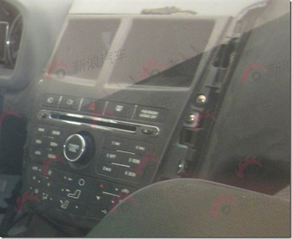 SUV4