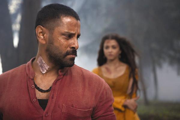 Raavan Exclusive Stills