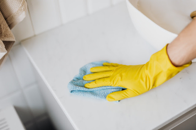 Cleaning Covid-19 rubber gloves