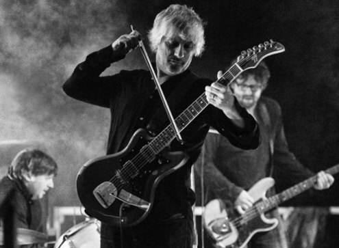 O músico Lee Ranaldo se apresenta no Largo da Batata, em Pinheiros, no dia 26, com o grupo The Dust (Foto:Divulgação)