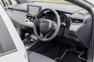 Toyota Corolla Commercial (2022) Dashboard