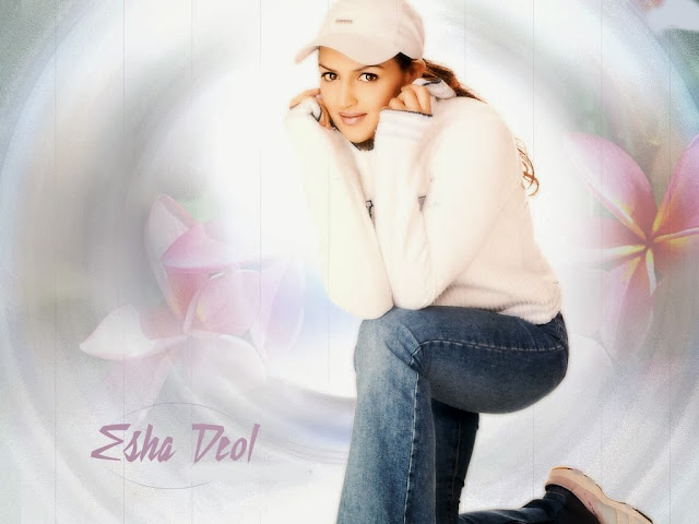 Esha Deol HD Wallpaper