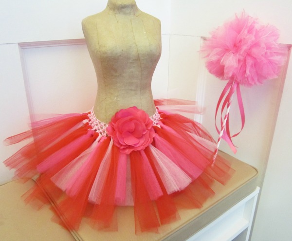 Tutu and Fairy Wand for a little girl. Buy from Pixie Tales Creations. Enter the giveaway at Managingahome.com