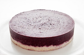 Presna borovničeva torta