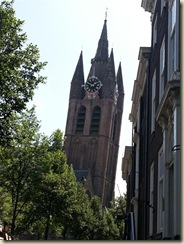 Leaning Oude Kerk (Small)