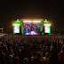 ¡Adiós a los celulares durante conciertos! Heineken pide guardar los teléfonos durante festival
