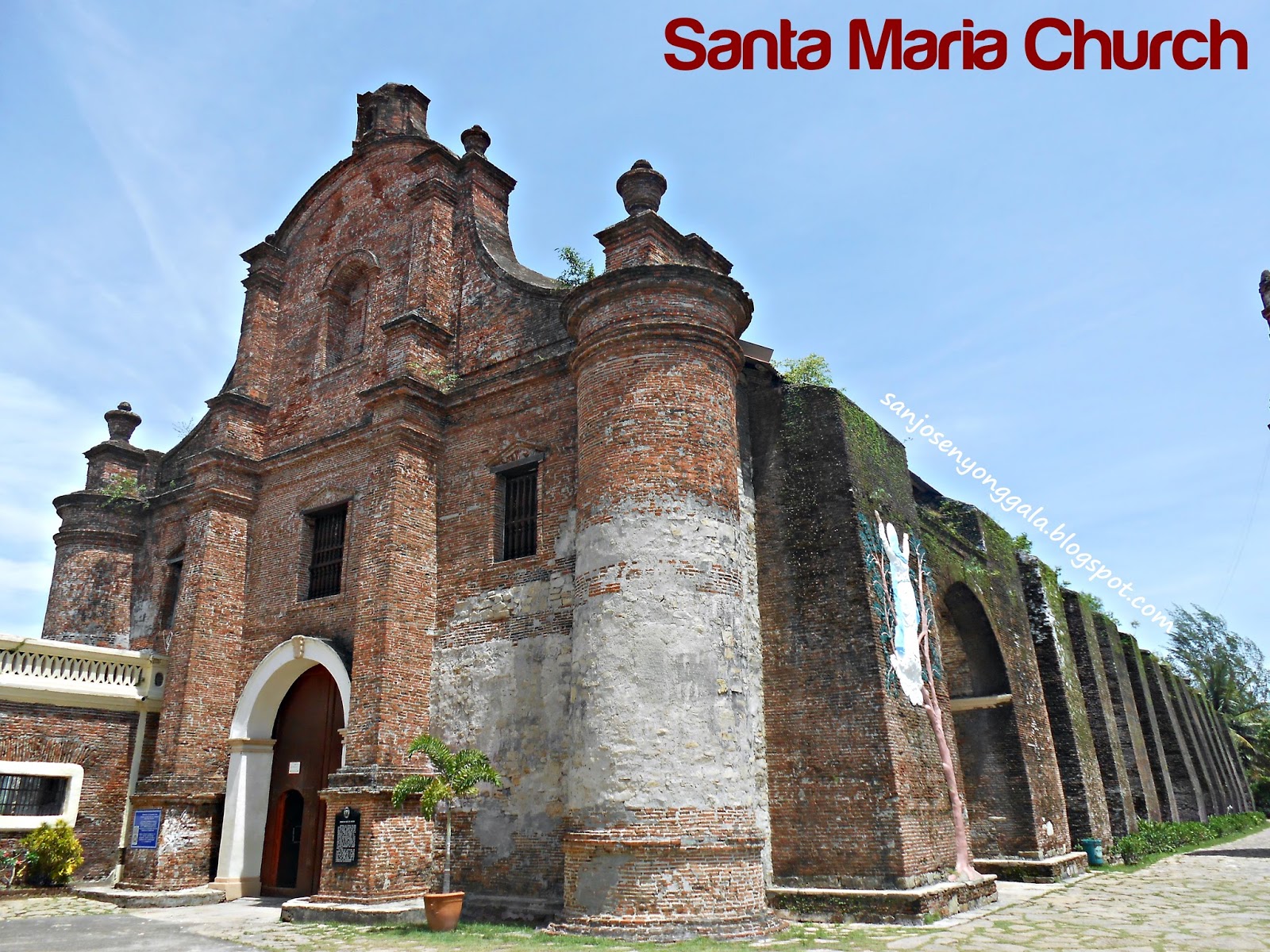 San Josenyong Gala: Santa Maria Church : A UNESCO World 