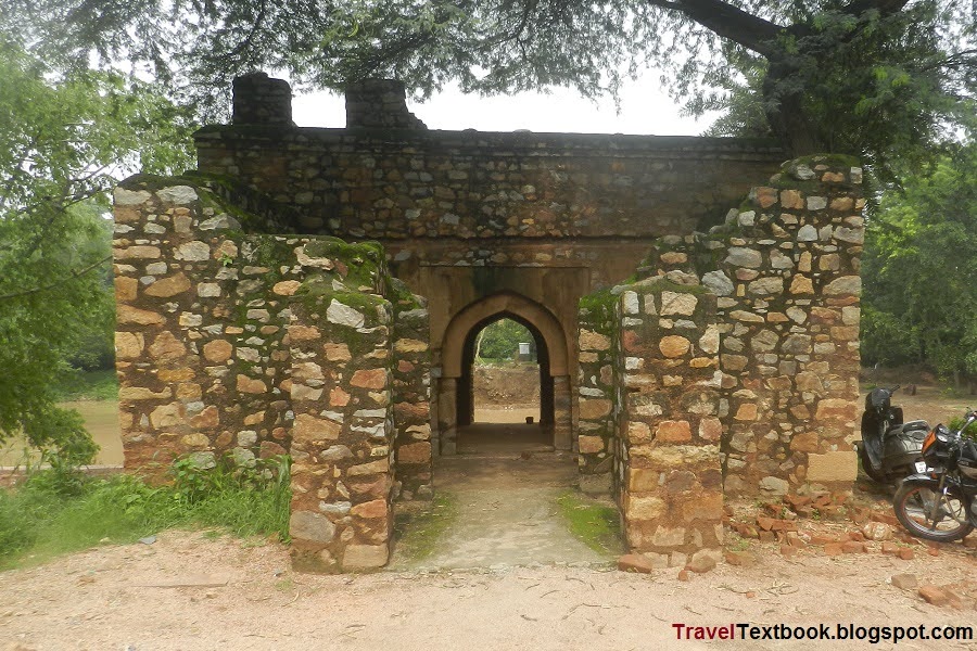 Metcalfe Boathouse Mehrauli