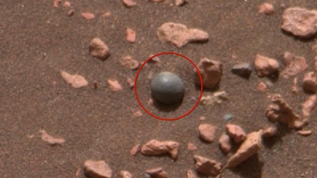 La bola de cañón marciana que hace alucinar a los ufólogos