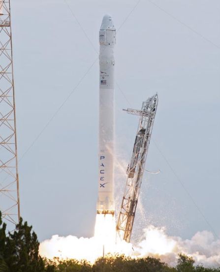 Wow Cheks Out/ Rocket carrying Facebook Satellite to give us affordable internet explodes