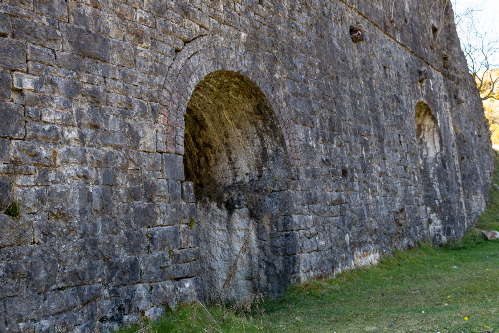 Cwmllynfell Lime Kilns